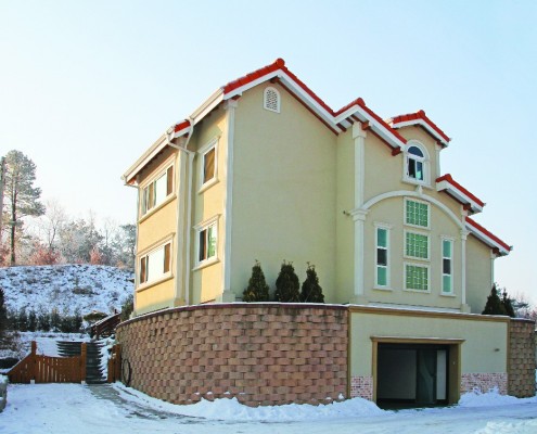 04